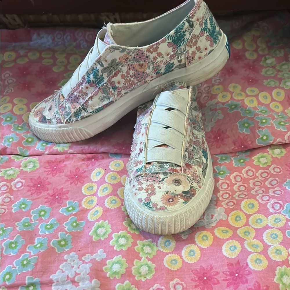 Floral Canvas Slip-On Sneakers